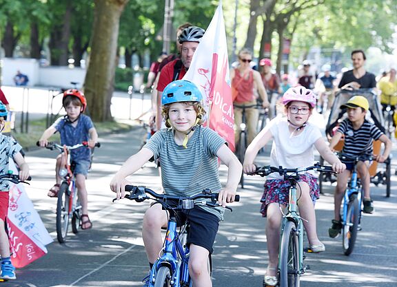 Kidical Mass: Kinder fordern sichere Fahrradwege